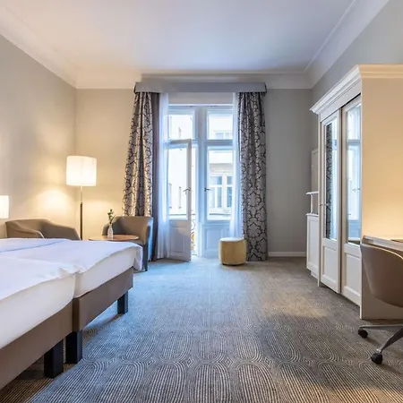 Radisson Blu Schwarzer Bock 4* ויסבאדן