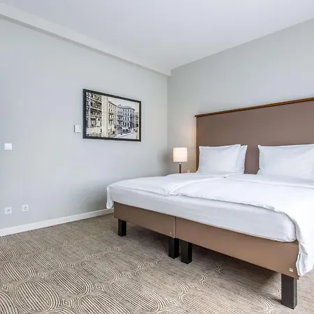 Radisson Blu Schwarzer Bock 4* ויסבאדן