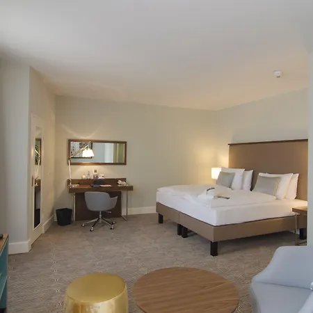 Radisson Blu Schwarzer Bock 4*