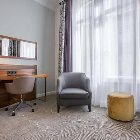 מלון Radisson Blu Schwarzer Bock