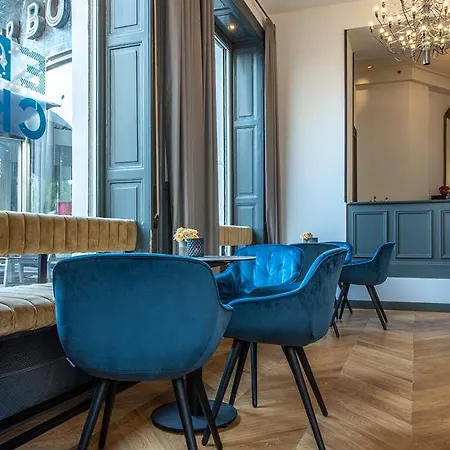 מלון Radisson Blu Schwarzer Bock ויסבאדן