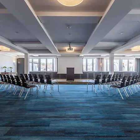 Radisson Blu Schwarzer Bock 4*