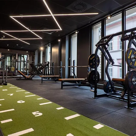 Отель Radisson Blu Schwarzer Bock