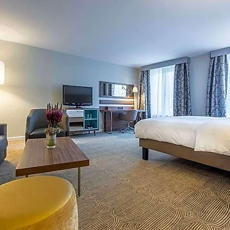 Hotel Radisson Blu Schwarzer Bock 4*