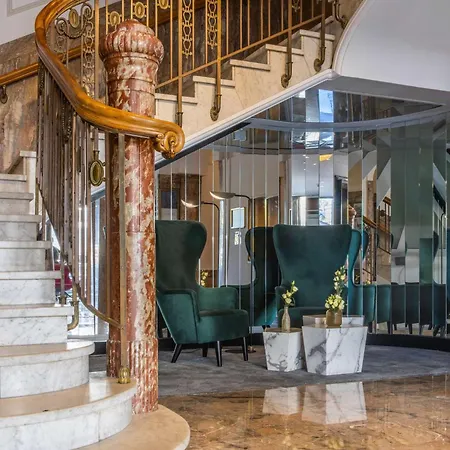 Radisson Blu Schwarzer Bock 4*