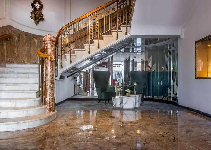 Radisson Blu Schwarzer Bock Szálloda 4*