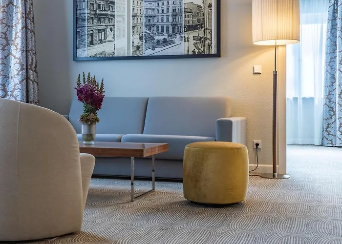 Hotel Radisson Blu Schwarzer Bock 4*