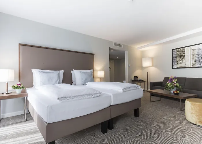 Szálloda Radisson Blu Schwarzer Bock Wiesbaden