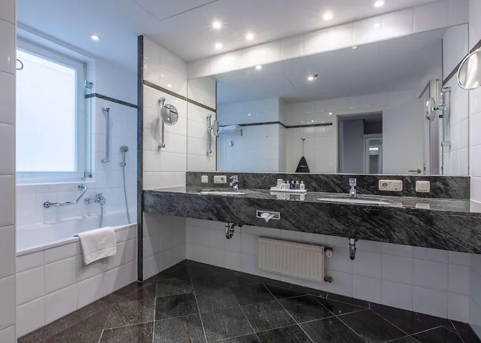 Radisson Blu Schwarzer Bock 4* Wiesbaden