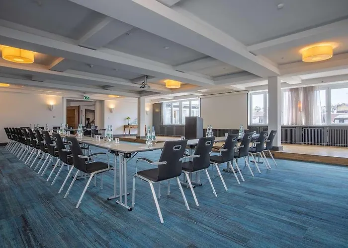 Отель Radisson Blu Schwarzer Bock 4*