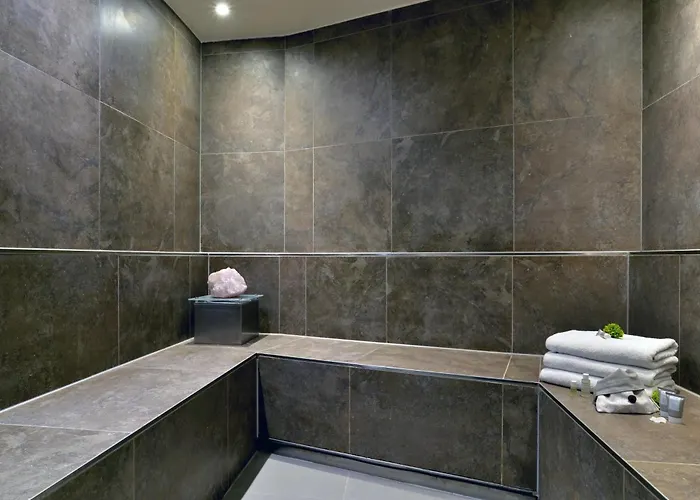 Radisson Blu Schwarzer Bock 4* Висбаден